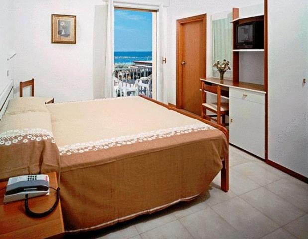 Hotel Saint Tropez Spa & Restaurant ลิโด ดิ ซาวิโอ ห้อง รูปภาพ